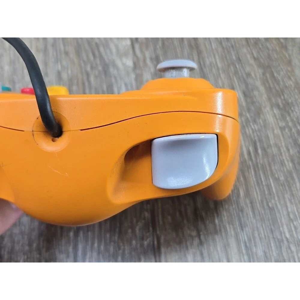 Official Nintendo Spice Orange GameCube Controller OEM (DOL-003) Original